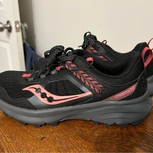 Saucony Women's Black and Coral Athletic Shoes